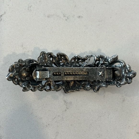 Vintage Floral Silver tone Hair Clip - Picture 2 of 2